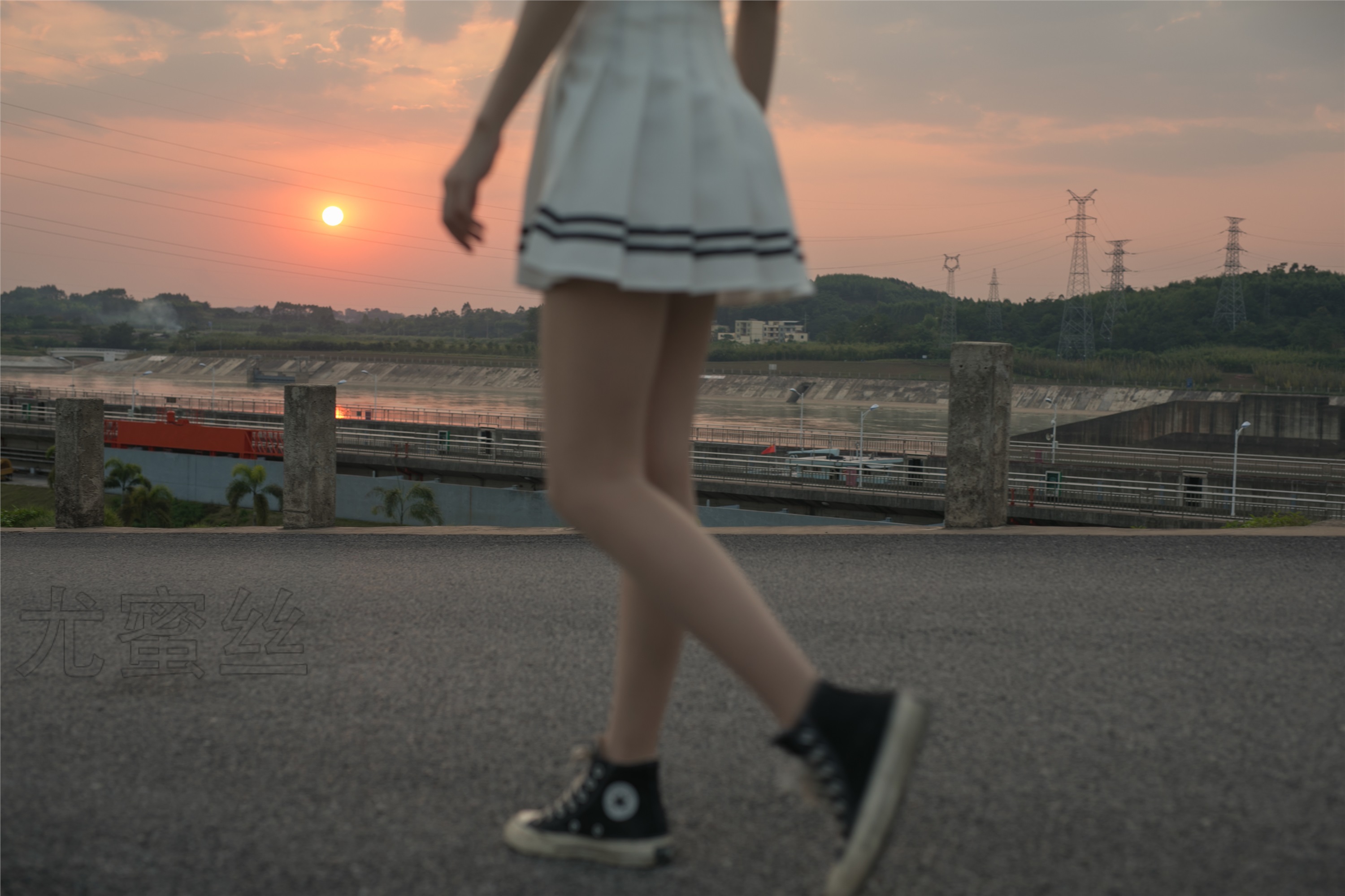 尤蜜丝 穿搭写真 NO.012